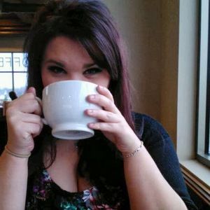 Meet your Posher, Katelyn